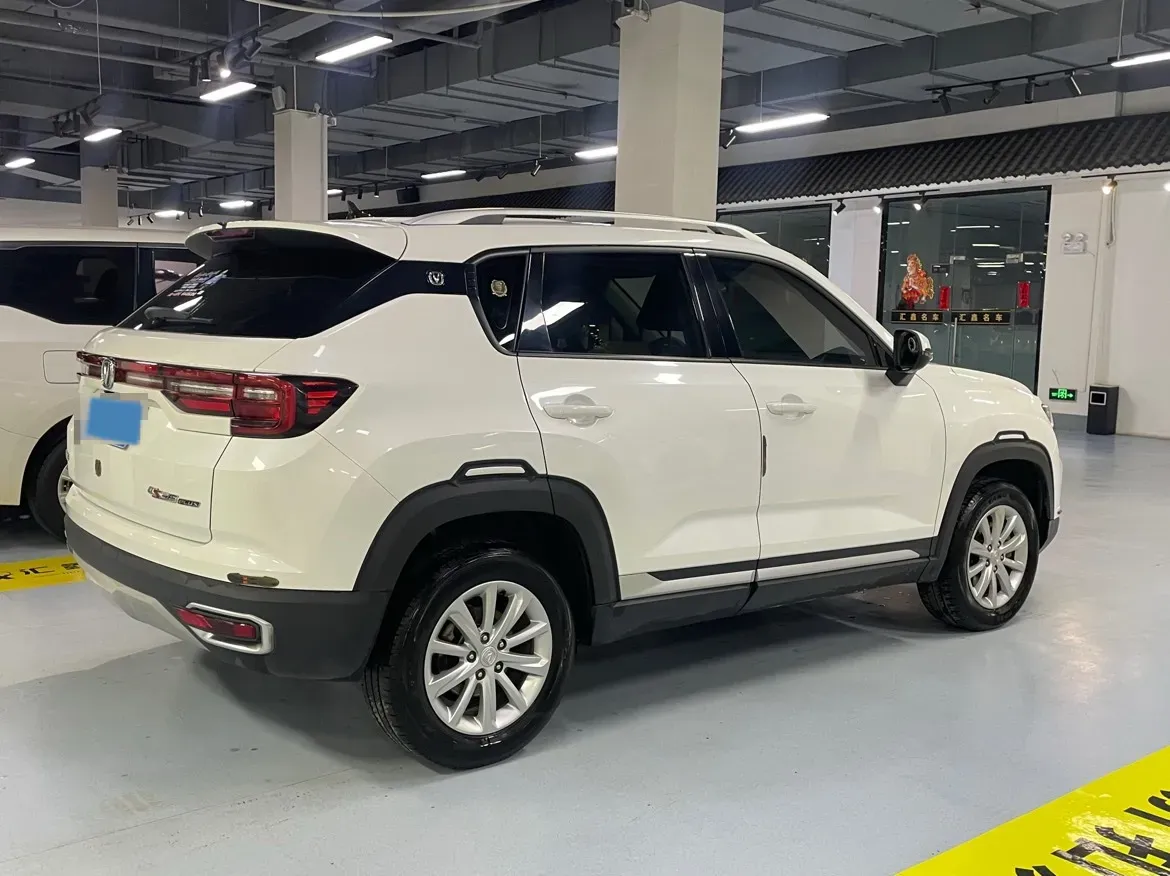 2019 ChangAn CS35 Plus 1.6L 128HP L4 6AT,autocango,china used car exporter,china ev exporter,chinese used car exporter,chinese used ev exporter