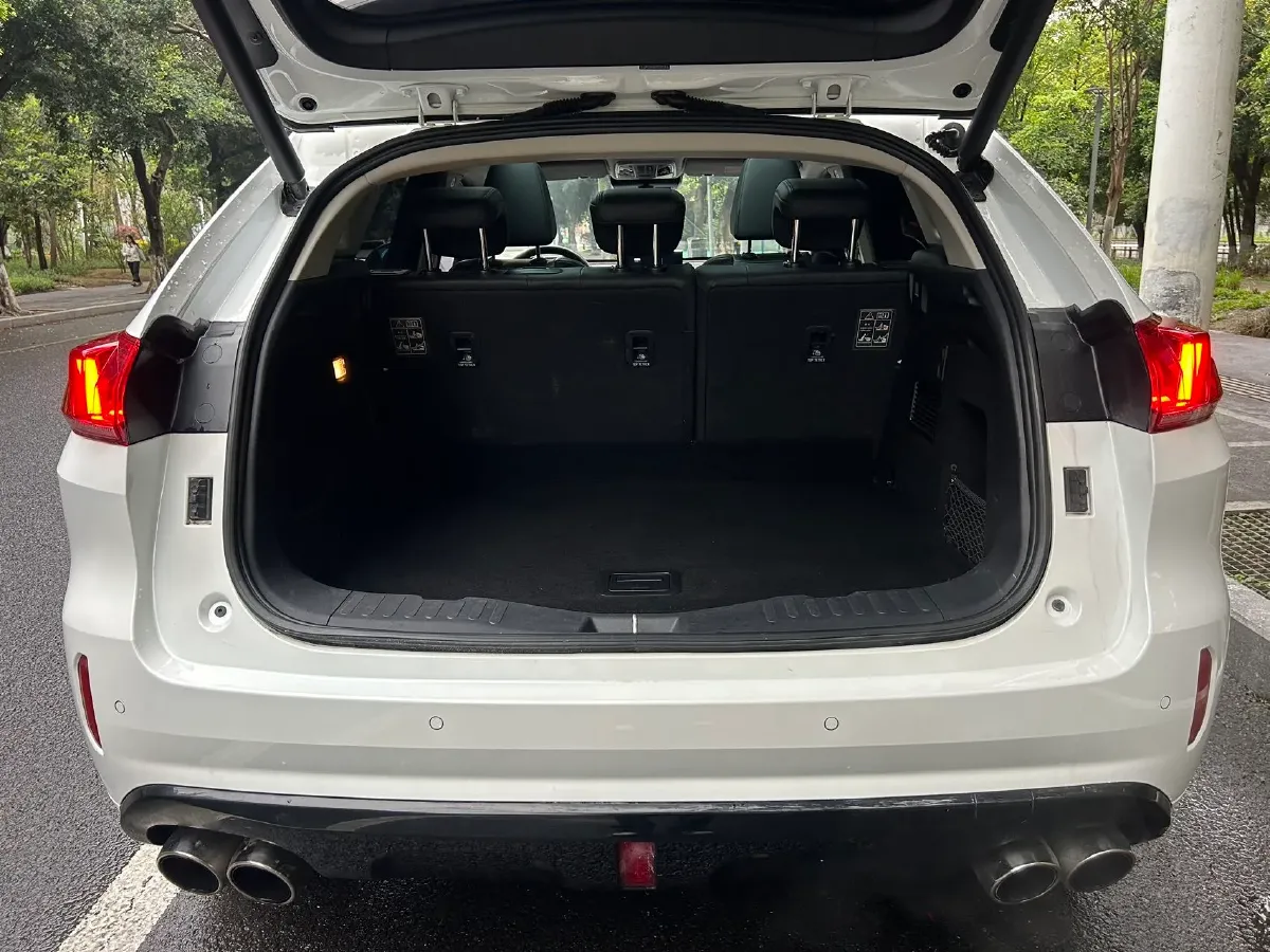 2017 WEY VV5 2.0T 197HP L4 7DCT,autocango,china used car exporter,china ev exporter,chinese used car exporter,chinese used ev exporter