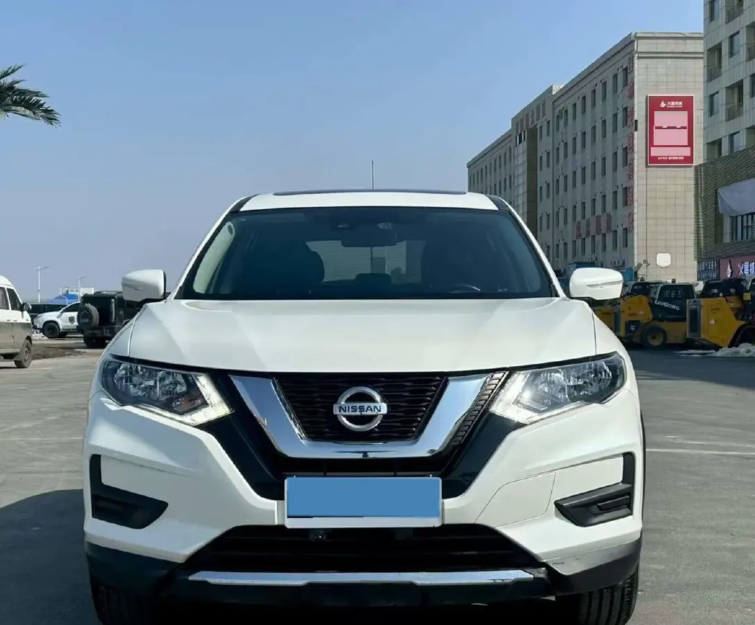 2023 Nissan X-Trail 2.0L 151HP L4 CVT,autocango,china used car exporter,china ev exporter,chinese used car exporter,chinese used ev exporter