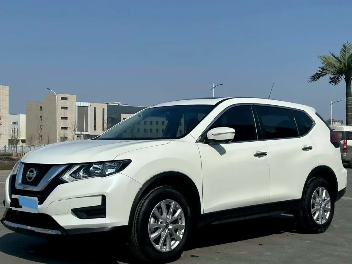 2023 Nissan X-Trail 2.0L 151HP L4 CVT,autocango,china used car exporter,china ev exporter,chinese used car exporter,chinese used ev exporter