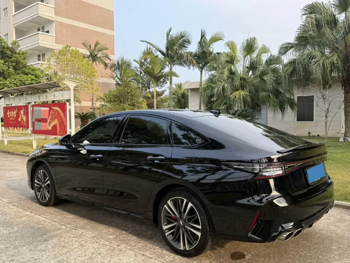 2024 Chery Arrizo 8 2.0T 254HP L4 7DCT,autocango,china used car exporter,china ev exporter,chinese used car exporter,chinese used ev exporter