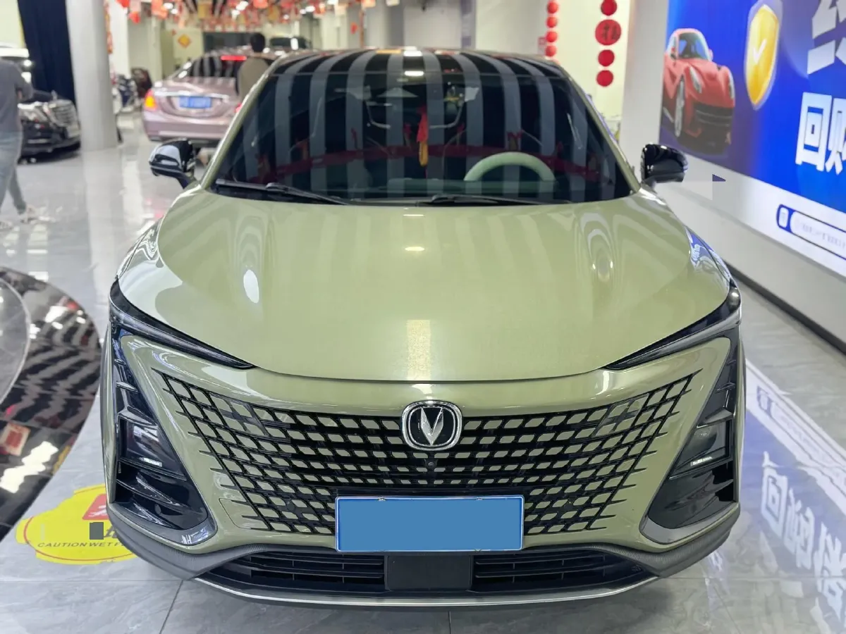2022 ChangAn UNI-T 1.5T 188HP L4 7DCT,autocango,china used car exporter,china ev exporter,chinese used car exporter,chinese used ev exporter