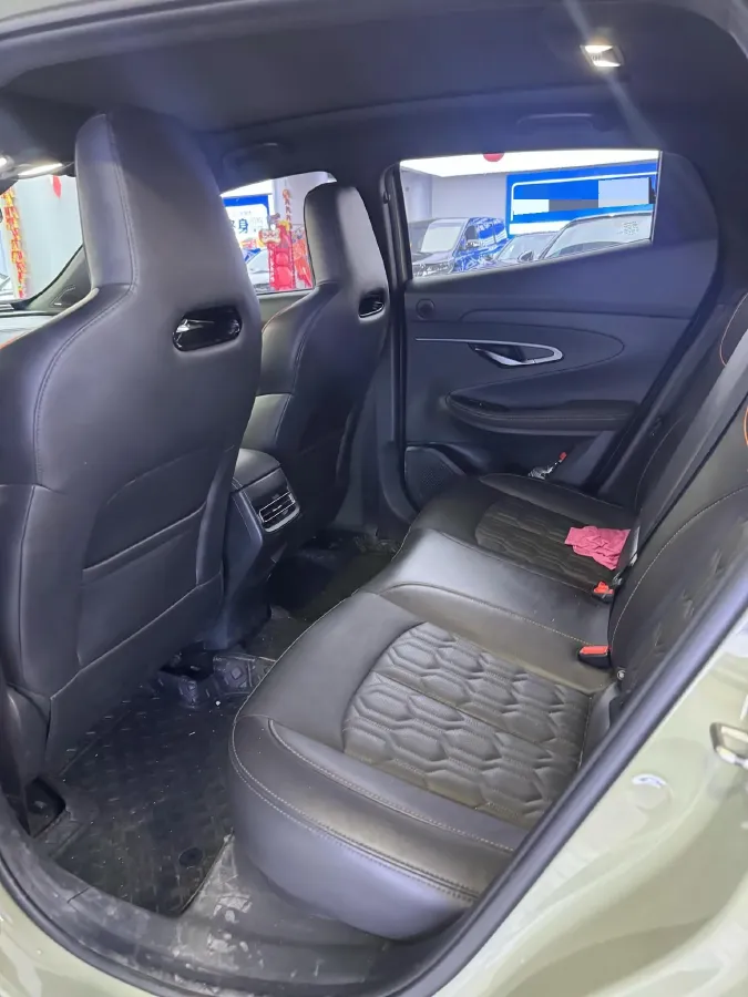 2022 ChangAn UNI-T 1.5T 188HP L4 7DCT,autocango,china used car exporter,china ev exporter,chinese used car exporter,chinese used ev exporter