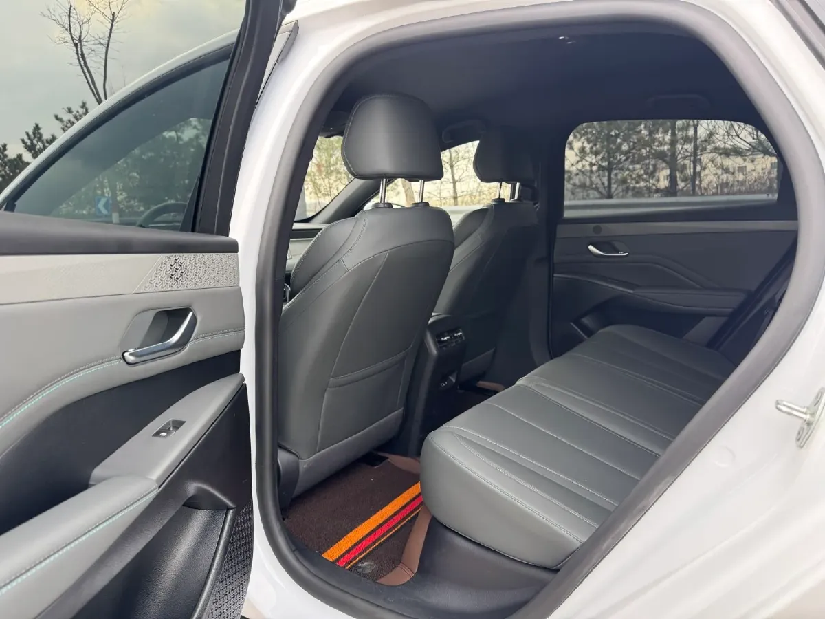 2026 BYD Qin Plus 1.5L 101HP L4 E-CVT PHEV,autocango,china used car exporter,china ev exporter,chinese used car exporter,chinese used ev exporter