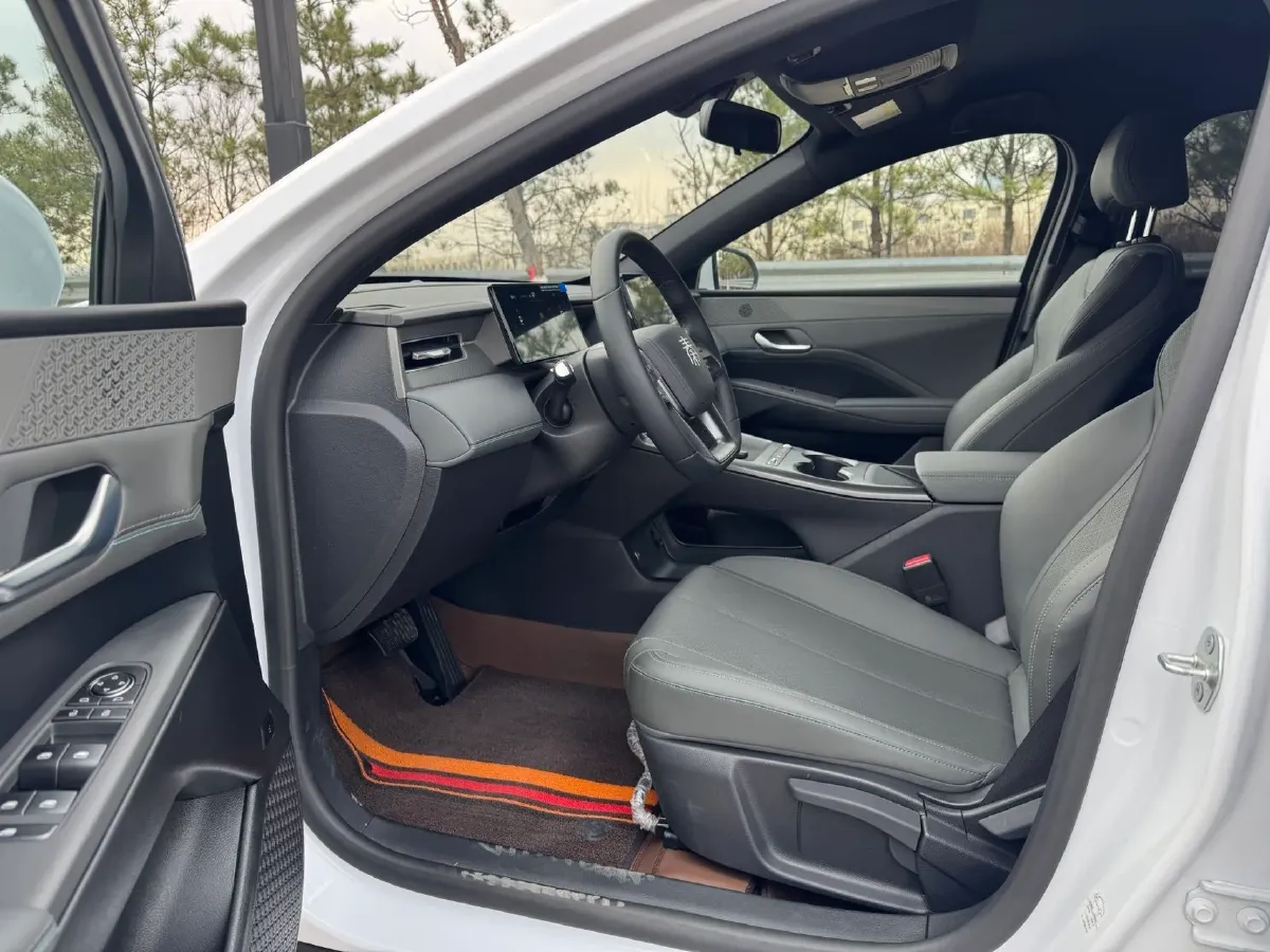 2026 BYD Qin Plus 1.5L 101HP L4 E-CVT PHEV,autocango,china used car exporter,china ev exporter,chinese used car exporter,chinese used ev exporter