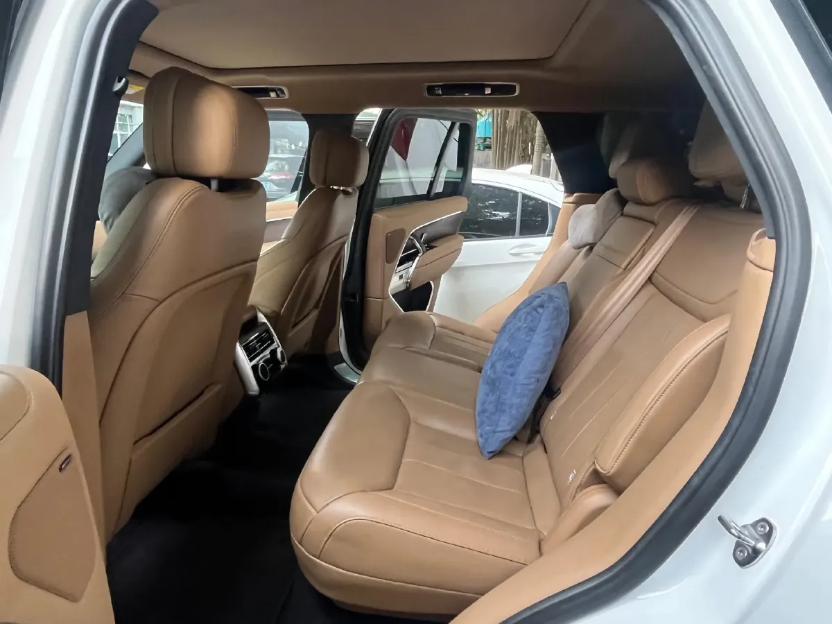 2023 Land Rover Range Rover 3.0T 360HP L6 8AT,autocango,china used car exporter,china ev exporter,chinese used car exporter,chinese used ev exporter