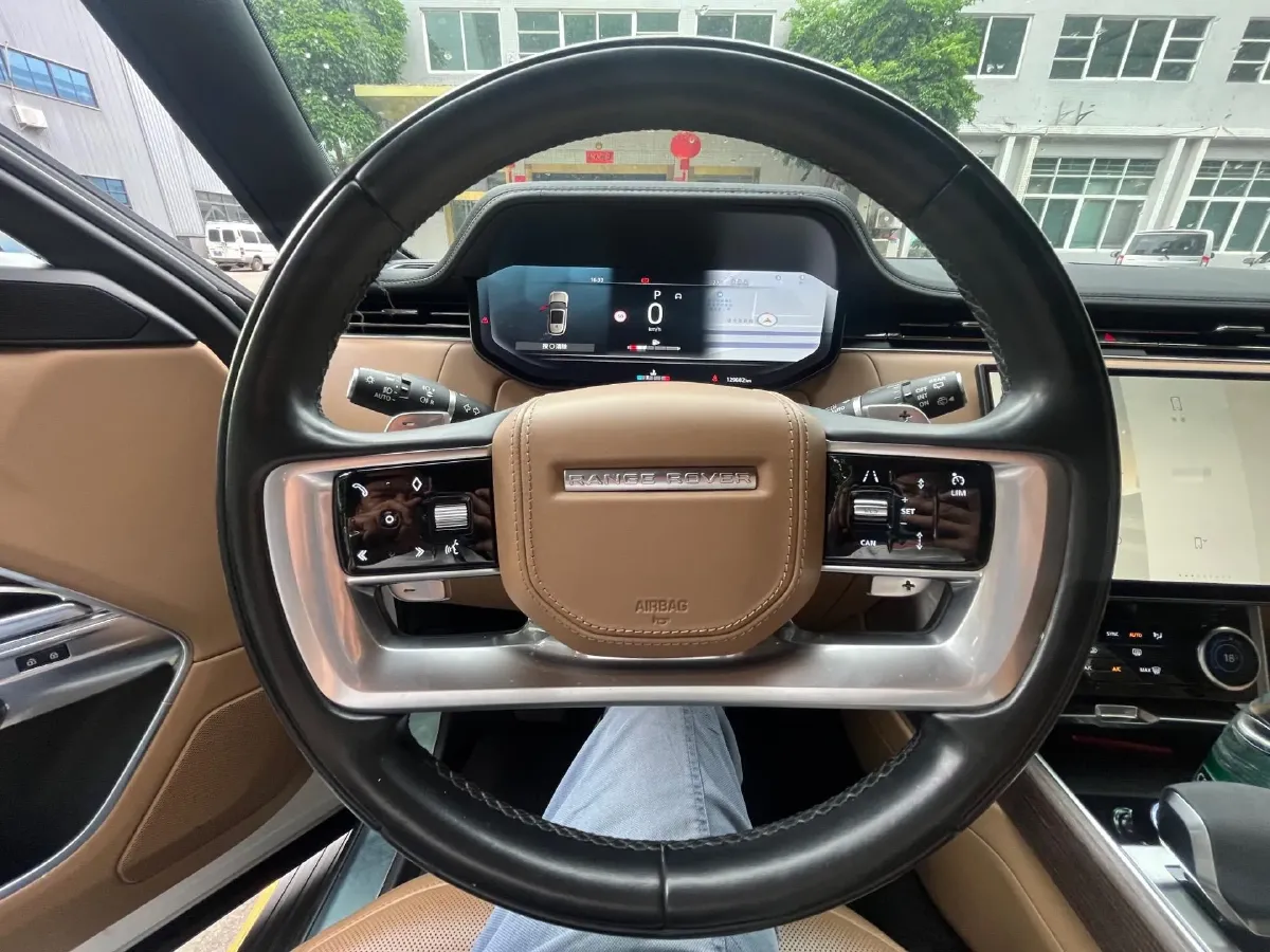 2023 Land Rover Range Rover 3.0T 360HP L6 8AT,autocango,china used car exporter,china ev exporter,chinese used car exporter,chinese used ev exporter