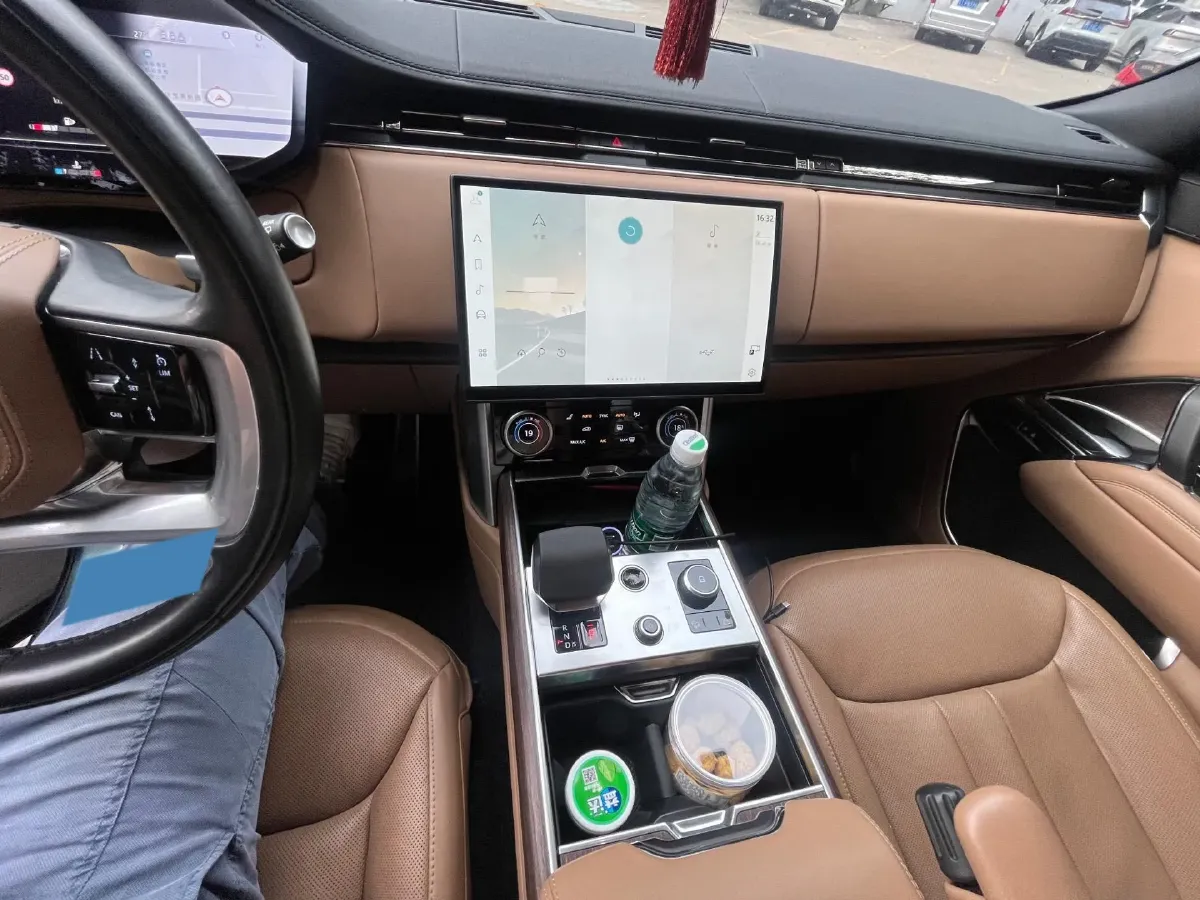 2023 Land Rover Range Rover 3.0T 360HP L6 8AT,autocango,china used car exporter,china ev exporter,chinese used car exporter,chinese used ev exporter