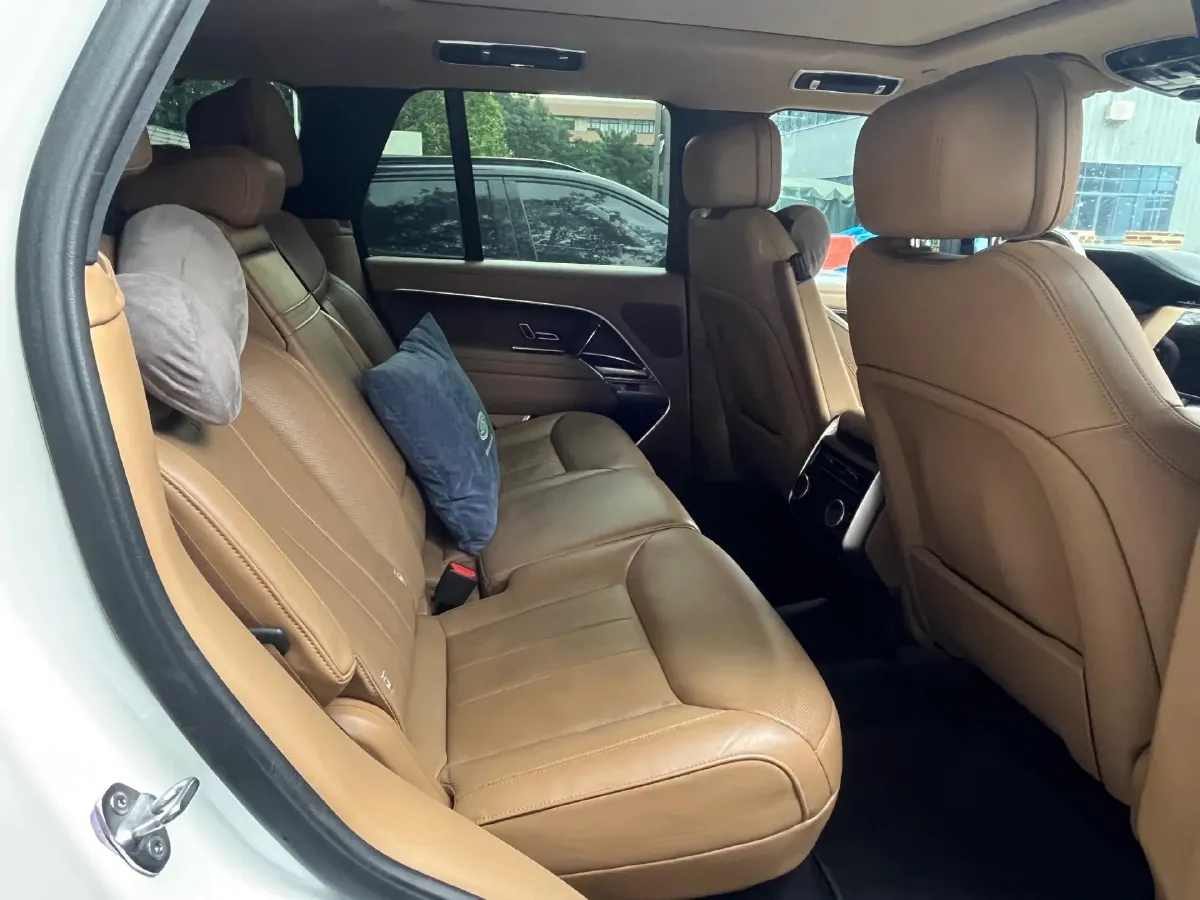 2023 Land Rover Range Rover 3.0T 360HP L6 8AT,autocango,china used car exporter,china ev exporter,chinese used car exporter,chinese used ev exporter