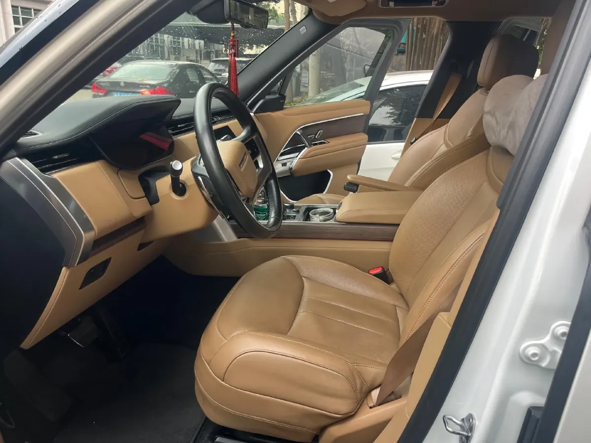 2023 Land Rover Range Rover 3.0T 360HP L6 8AT,autocango,china used car exporter,china ev exporter,chinese used car exporter,chinese used ev exporter