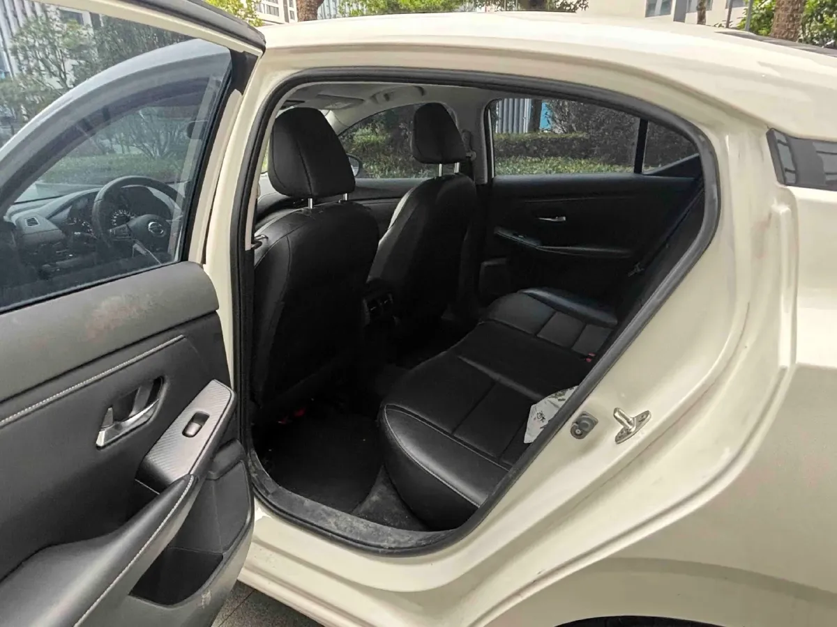 2022 Nissan Sylphy 1.6L 135HP L4 CVT,autocango,china used car exporter,china ev exporter,chinese used car exporter,chinese used ev exporter