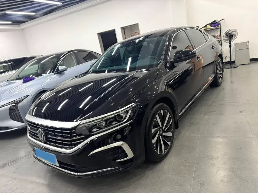 2026 Volkswagen Passat 2.0T 220HP L4 7DCT,autocango,china used car exporter,china ev exporter,chinese used car exporter,chinese used ev exporter