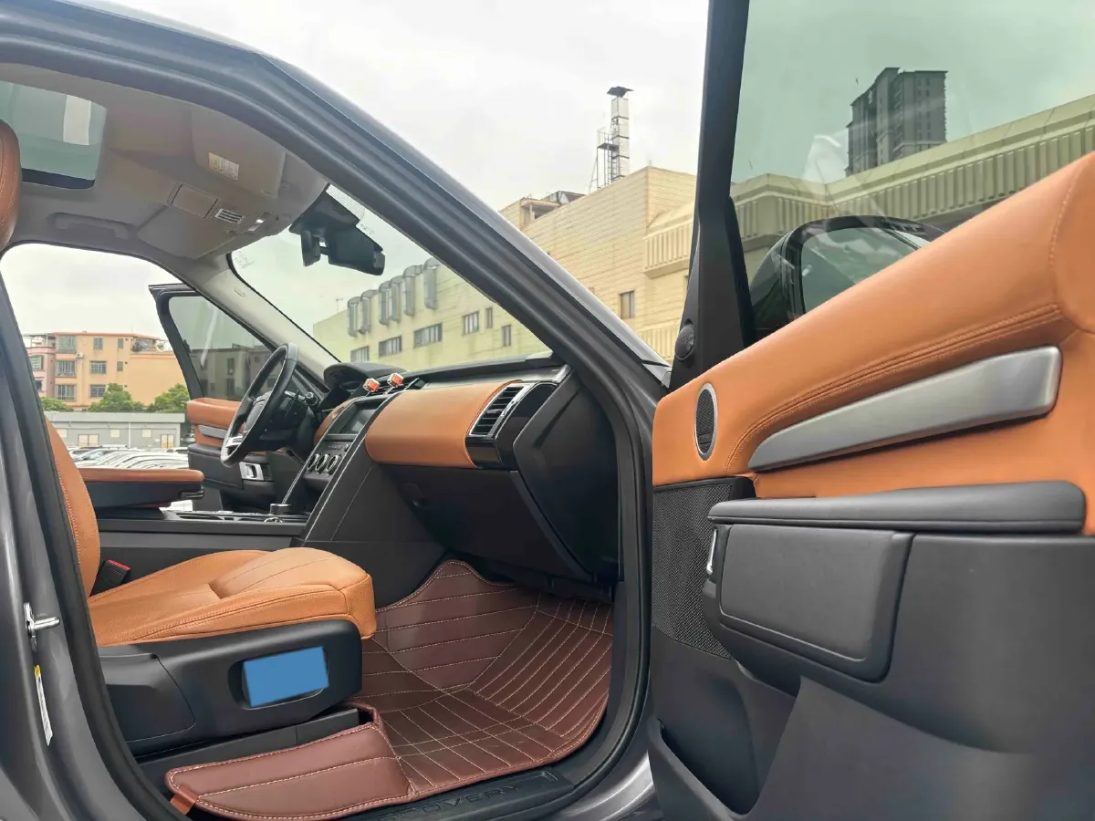 2020 Land Rover Discovery 2.0T 300HP L4 8AT,autocango,china used car exporter,china ev exporter,chinese used car exporter,chinese used ev exporter