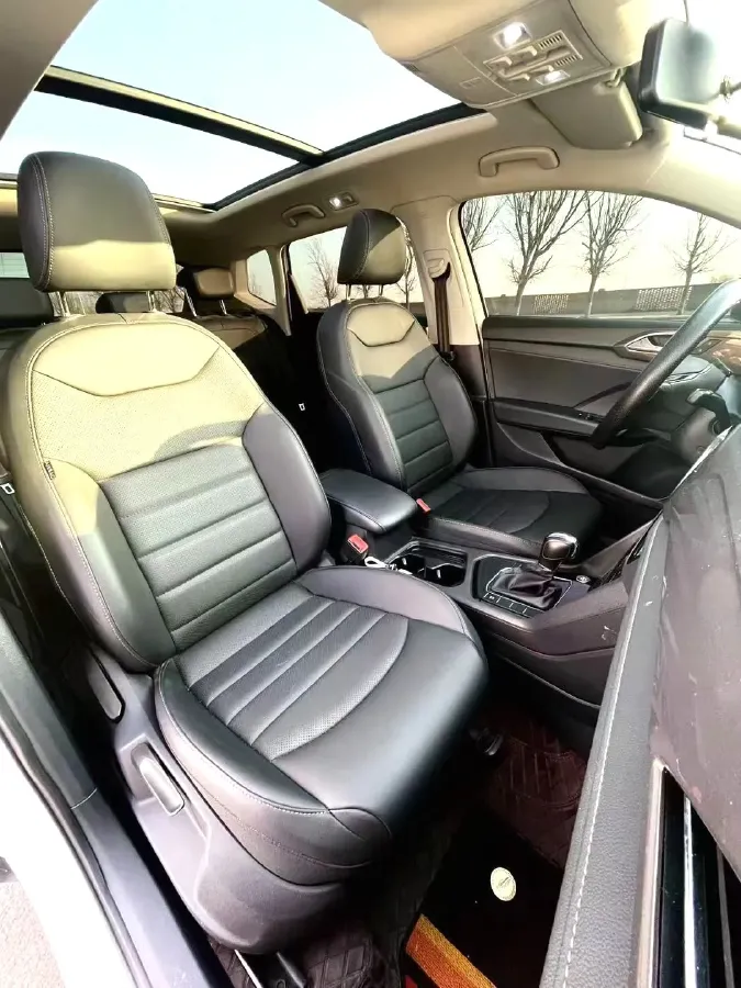 2022 Volkswagen Tharu 1.4T 150HP L4 7DCT,autocango,china used car exporter,china ev exporter,chinese used car exporter,chinese used ev exporter