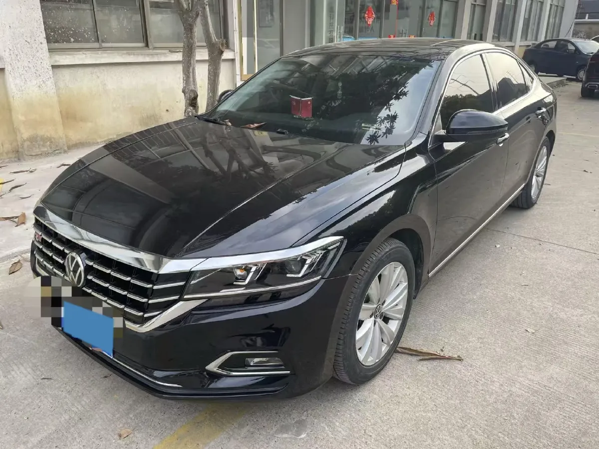 2020 Volkswagen Passat 2.0T 186HP L4 7DCT,autocango,china used car exporter,china ev exporter,chinese used car exporter,chinese used ev exporter