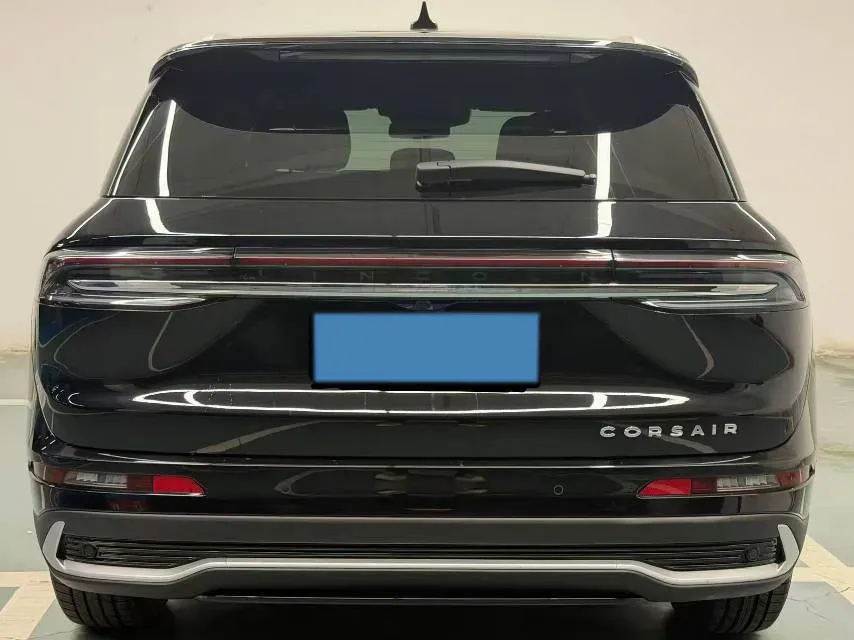 2023 Lincoln Corsair 2.0T 261HP L4 8AT,autocango,china used car exporter,china ev exporter,chinese used car exporter,chinese used ev exporter
