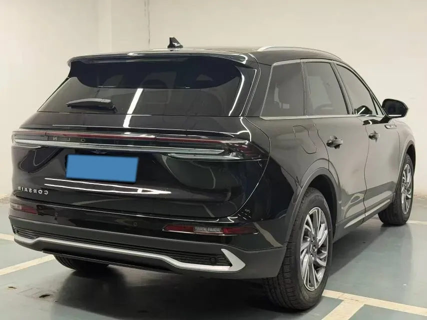 2023 Lincoln Corsair 2.0T 261HP L4 8AT,autocango,china used car exporter,china ev exporter,chinese used car exporter,chinese used ev exporter