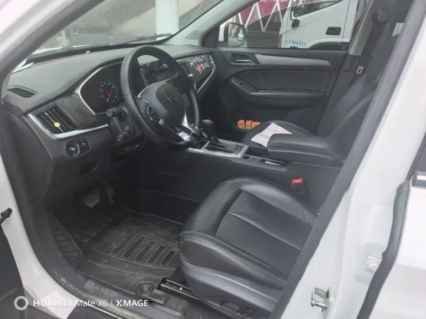 2020 Roewe i6 1.5T 169HP L4 7DCT,autocango,china used car exporter,china ev exporter,chinese used car exporter,chinese used ev exporter