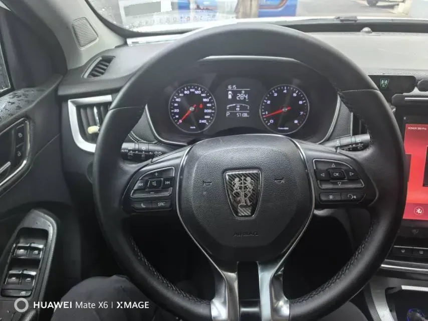 2020 Roewe i6 1.5T 169HP L4 7DCT,autocango,china used car exporter,china ev exporter,chinese used car exporter,chinese used ev exporter