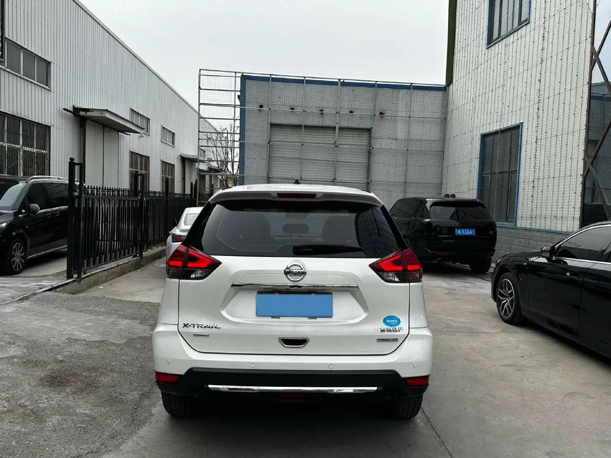 2020 Nissan X-Trail 2.0L 154HP L4 CVT,autocango,china used car exporter,china ev exporter,chinese used car exporter,chinese used ev exporter