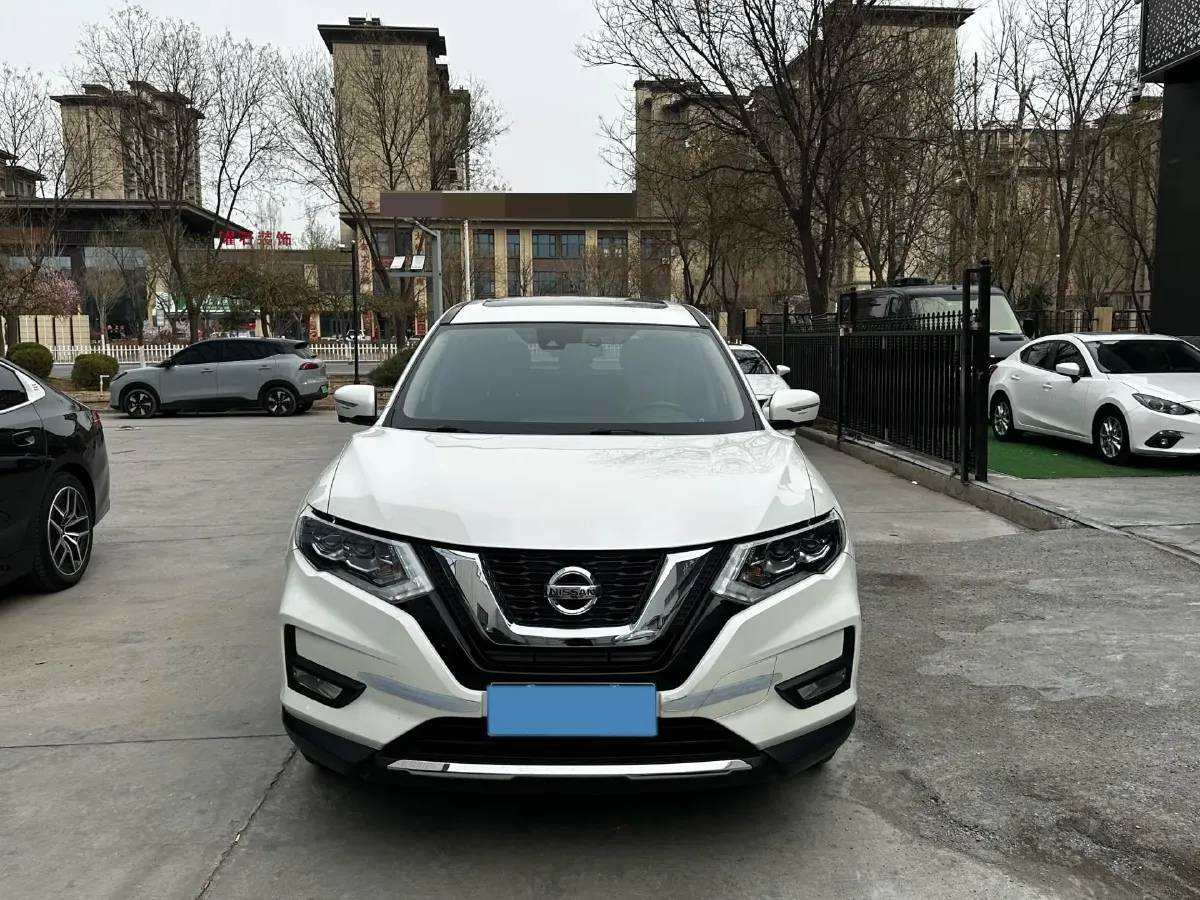 2020 Nissan X-Trail 2.0L 154HP L4 CVT,autocango,china used car exporter,china ev exporter,chinese used car exporter,chinese used ev exporter