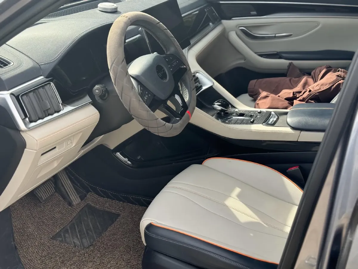 2021 Geely JiaJi 1.5T 177HP L3 7DCT PHEV 11.3KWH,autocango,china used car exporter,china ev exporter,chinese used car exporter,chinese used ev exporter