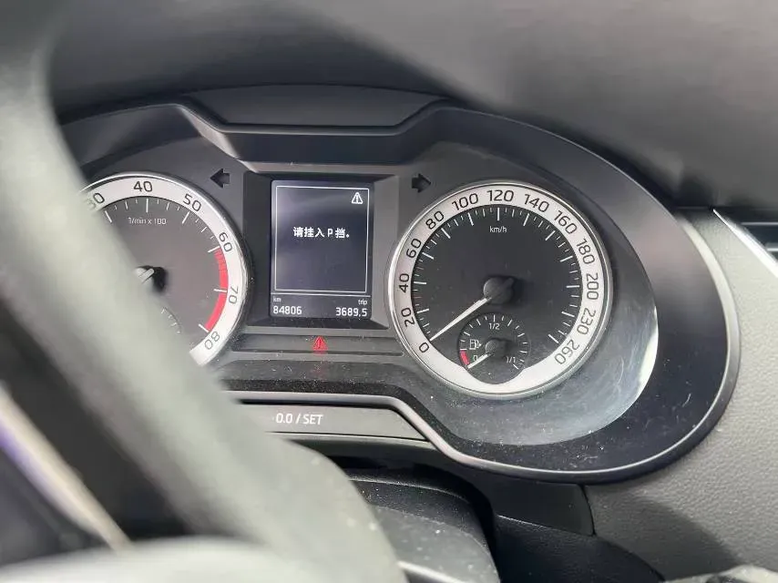 2020 Skoda Octavia 1.5L 113HP L4 6AT,autocango,china used car exporter,china ev exporter,chinese used car exporter,chinese used ev exporter