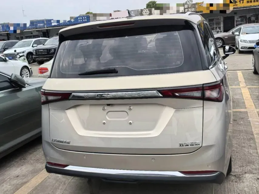 2022 WuLing KaiJie 1.5T 147HP L4 CVT,autocango,china used car exporter,china ev exporter,chinese used car exporter,chinese used ev exporter