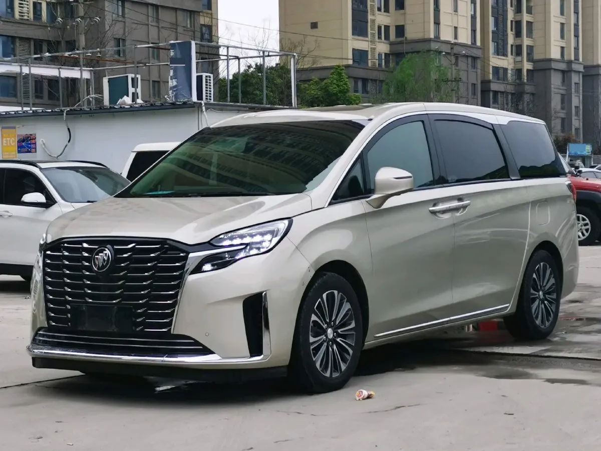 2023 Buick GL8 2.0T 237HP L4 9AT,autocango,china used car exporter,china ev exporter,chinese used car exporter,chinese used ev exporter