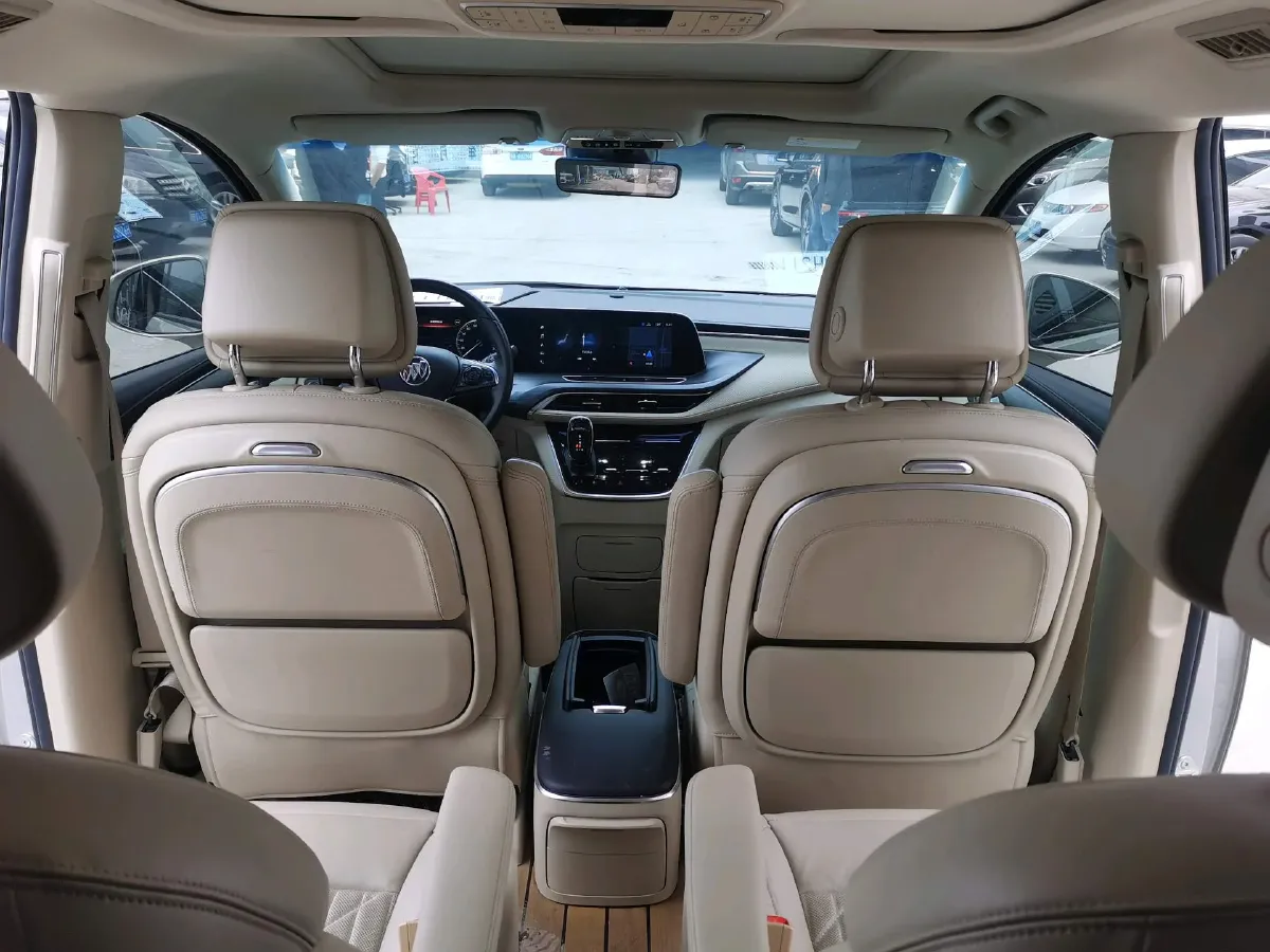 2023 Buick GL8 2.0T 237HP L4 9AT,autocango,china used car exporter,china ev exporter,chinese used car exporter,chinese used ev exporter