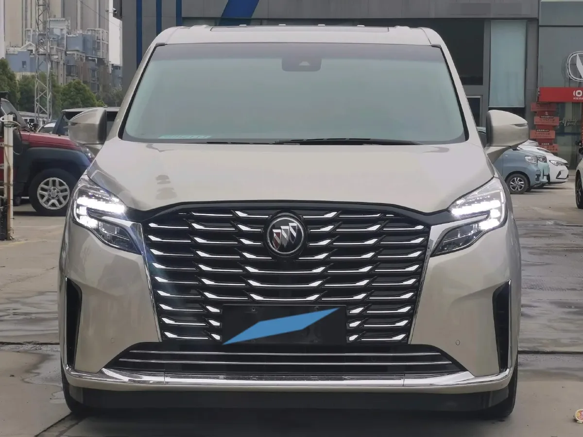 2023 Buick GL8 2.0T 237HP L4 9AT,autocango,china used car exporter,china ev exporter,chinese used car exporter,chinese used ev exporter