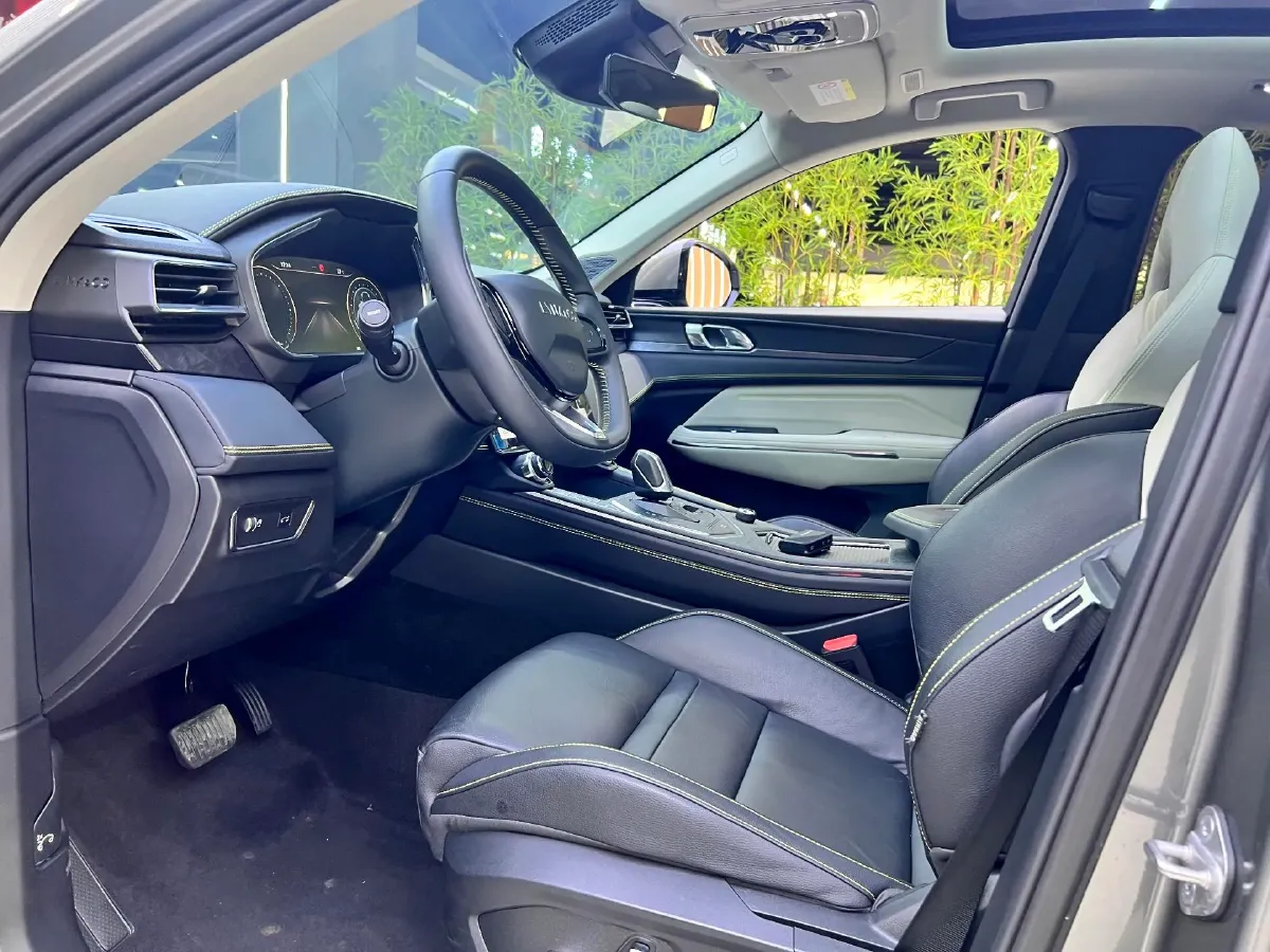 2020 LYNK&CO 05 2.0T 254HP L4 8AT,autocango,china used car exporter,china ev exporter,chinese used car exporter,chinese used ev exporter