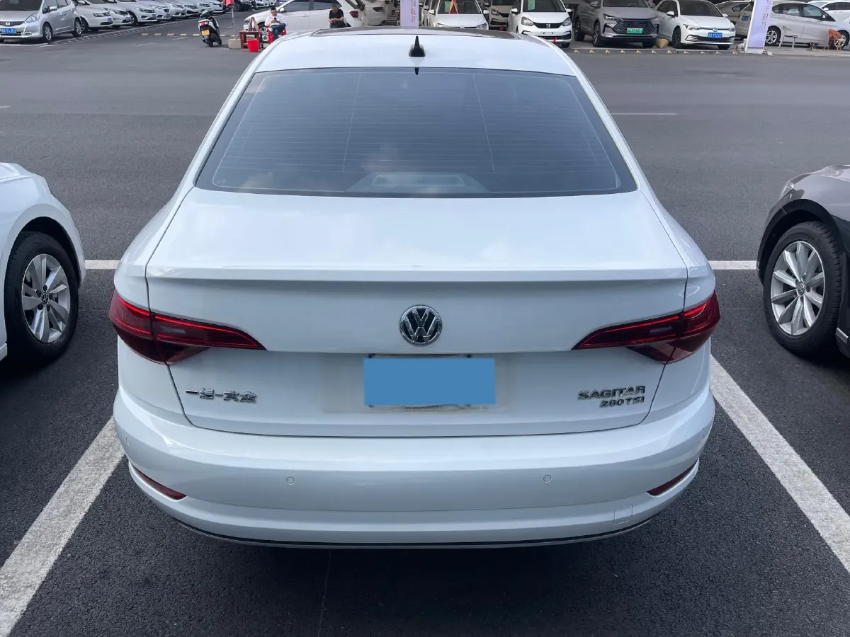 2021 Volkswagen Sagitar 1.4T 150HP L4 7DCT,autocango,china used car exporter,china ev exporter,chinese used car exporter,chinese used ev exporter