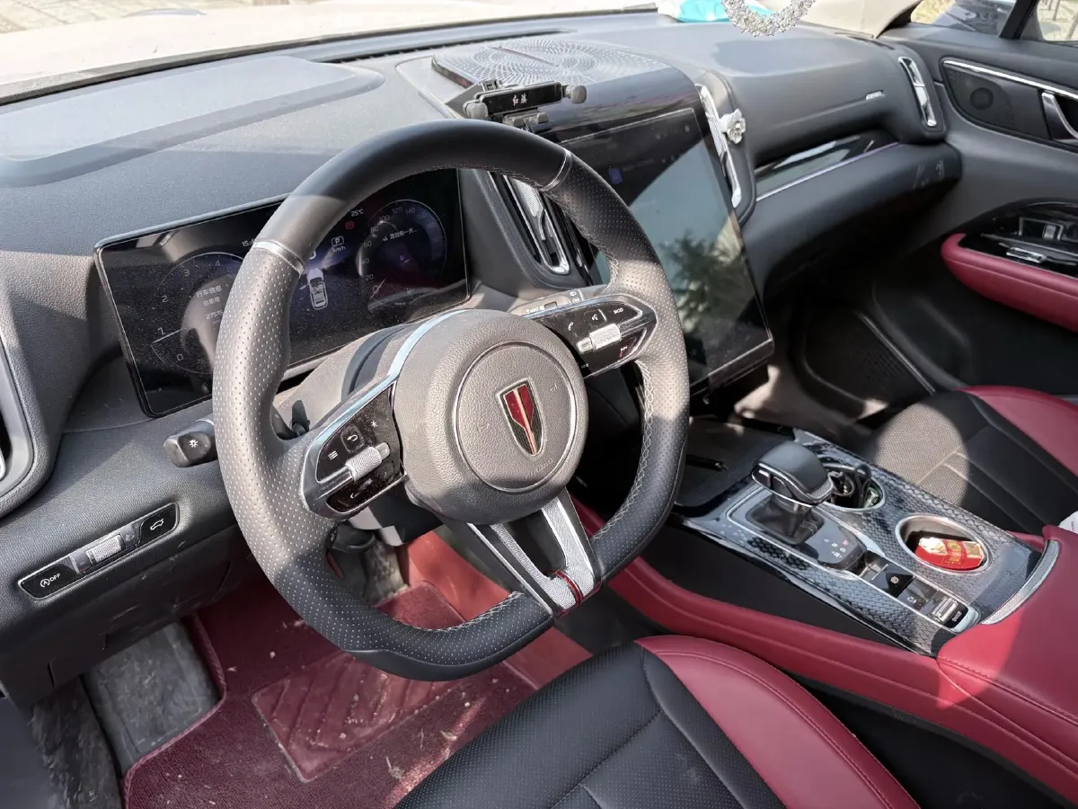 2023 HongQi HS3 1.5T 169HP L4 7DCT,autocango,china used car exporter,china ev exporter,chinese used car exporter,chinese used ev exporter