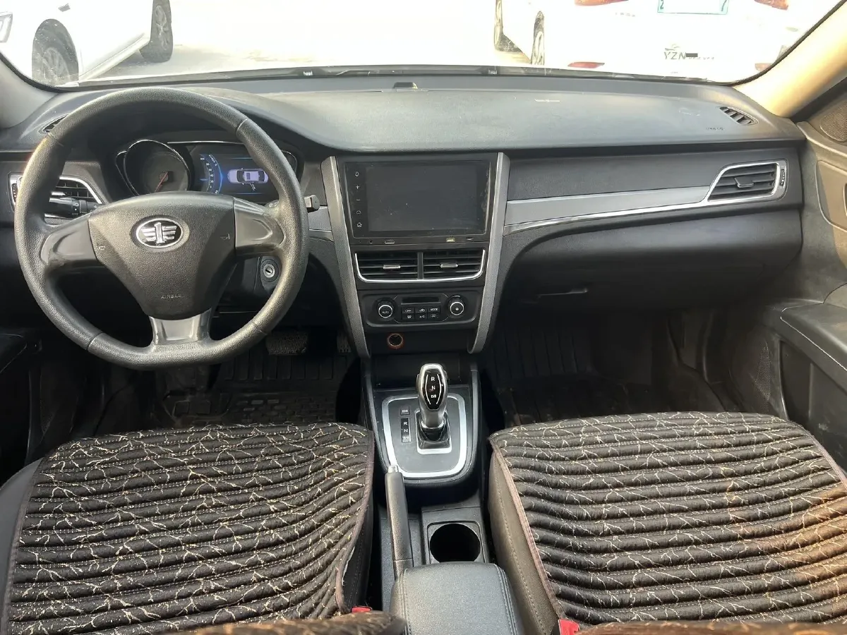 2019 Bestune B30 EV BEV 51.06KWH,autocango,china used car exporter,china ev exporter,chinese used car exporter,chinese used ev exporter