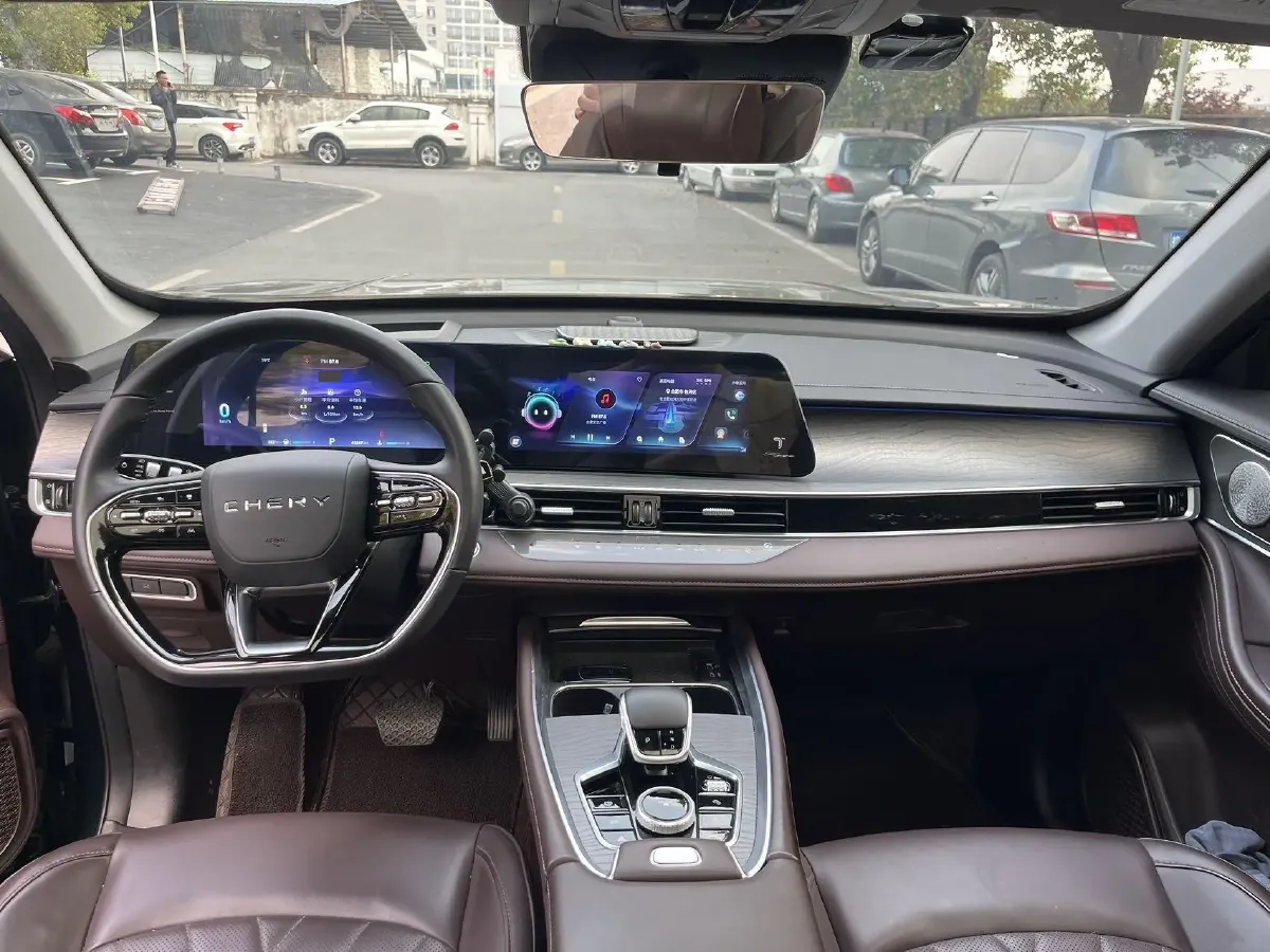 2022 Chery Tiggo 8 PRO 1.6T 197HP L4 7DCT,autocango,china used car exporter,china ev exporter,chinese used car exporter,chinese used ev exporter