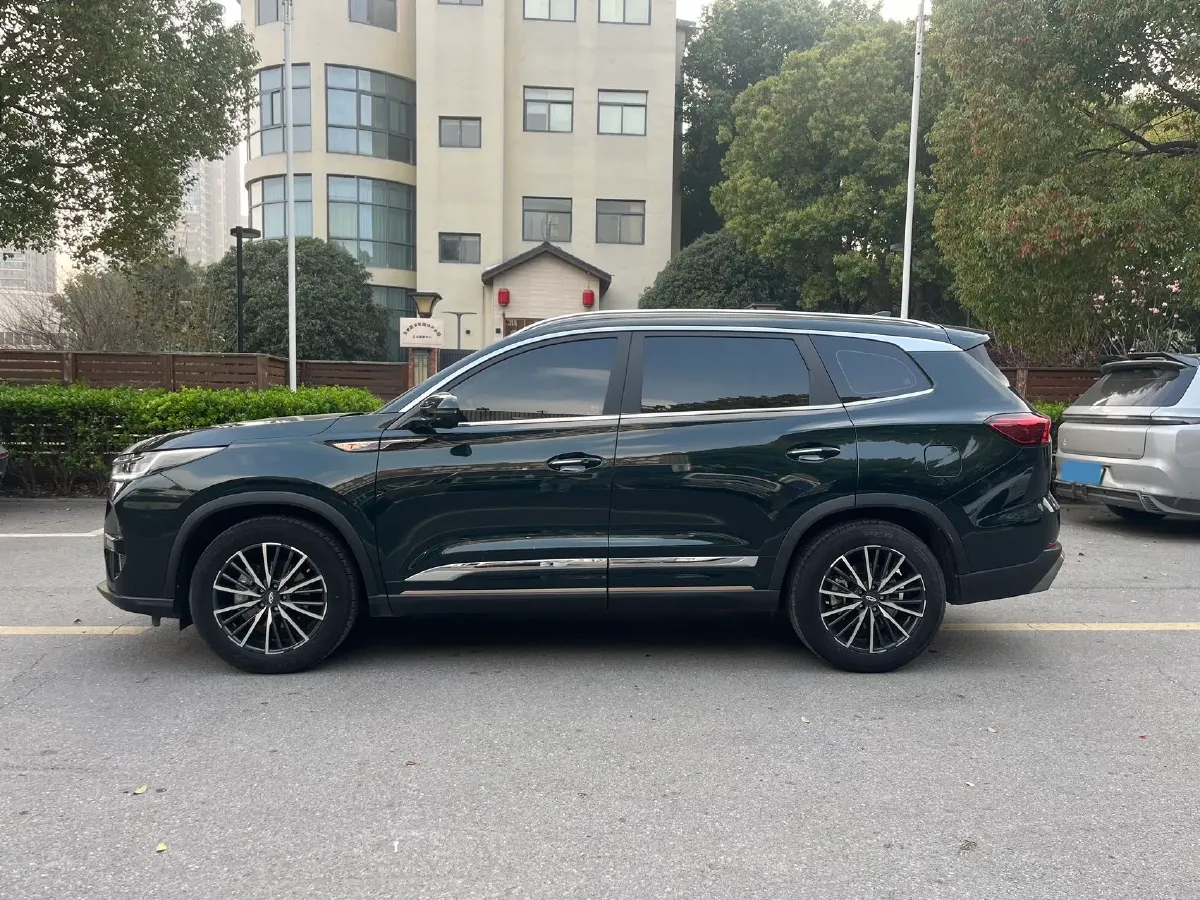 2022 Chery Tiggo 8 PRO 1.6T 197HP L4 7DCT,autocango,china used car exporter,china ev exporter,chinese used car exporter,chinese used ev exporter