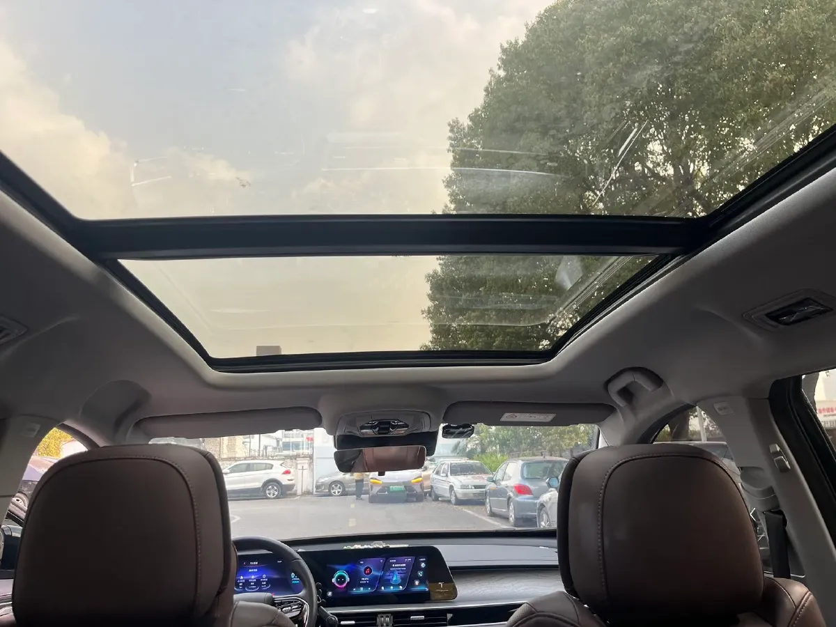 2022 Chery Tiggo 8 PRO 1.6T 197HP L4 7DCT,autocango,china used car exporter,china ev exporter,chinese used car exporter,chinese used ev exporter