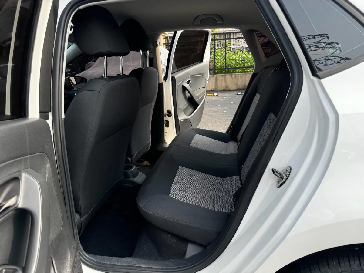 2016 Volkswagen Polo 1.4L 90HP L4 6AT,autocango,china used car exporter,china ev exporter,chinese used car exporter,chinese used ev exporter