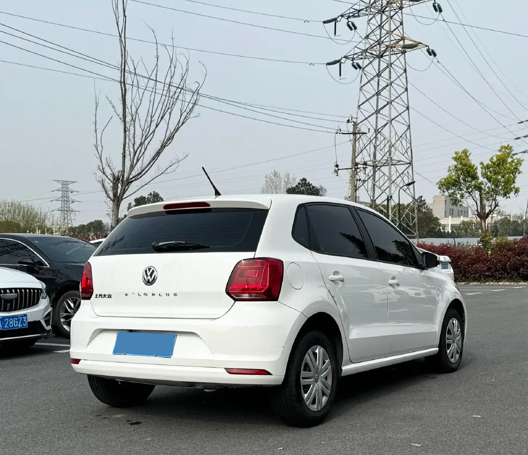 2016 Volkswagen Polo 1.4L 90HP L4 6AT,autocango,china used car exporter,china ev exporter,chinese used car exporter,chinese used ev exporter