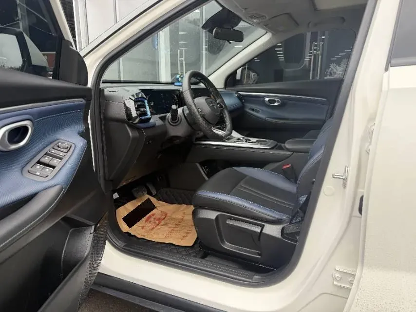 2023 GAC Trumpchi GS3 1.5T 177HP L4 7DCT,autocango,china used car exporter,china ev exporter,chinese used car exporter,chinese used ev exporter