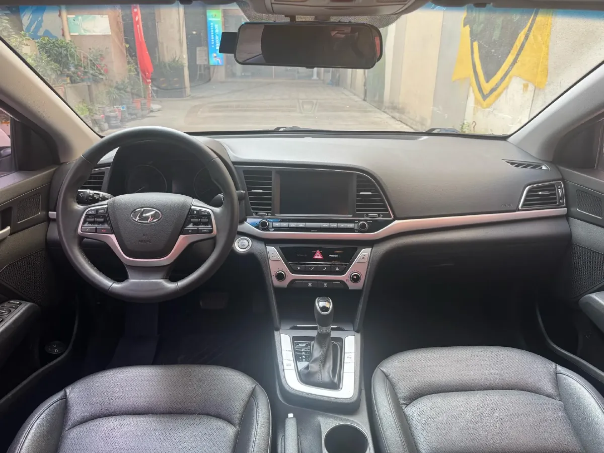 2016 Hyundai Elantra 1.6L 130HP L4 6AT,autocango,china used car exporter,china ev exporter,chinese used car exporter,chinese used ev exporter
