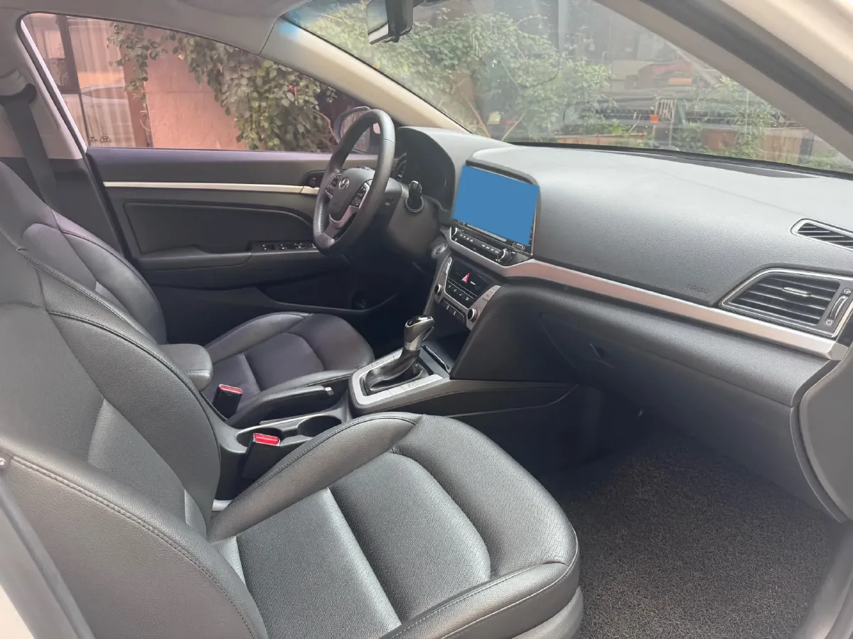 2016 Hyundai Elantra 1.6L 130HP L4 6AT,autocango,china used car exporter,china ev exporter,chinese used car exporter,chinese used ev exporter