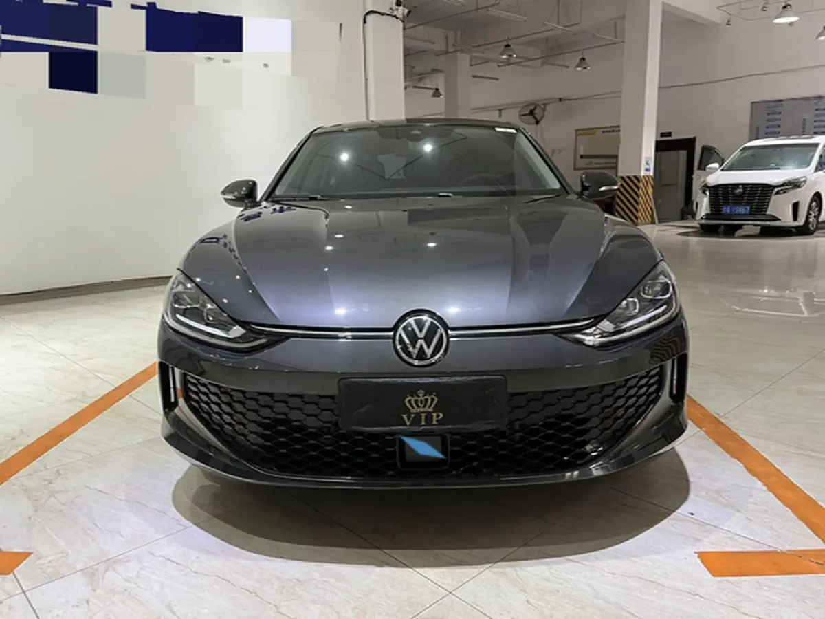 2023 Volkswagen Lamando 1.4T 150HP L4 7DCT,autocango,china used car exporter,china ev exporter,chinese used car exporter,chinese used ev exporter