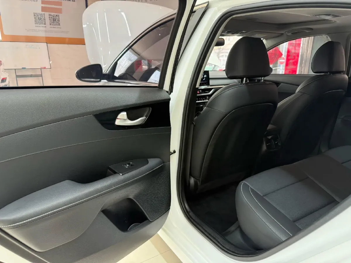 2021 Kia K3 1.5L 115HP L4 CVT,autocango,china used car exporter,china ev exporter,chinese used car exporter,chinese used ev exporter