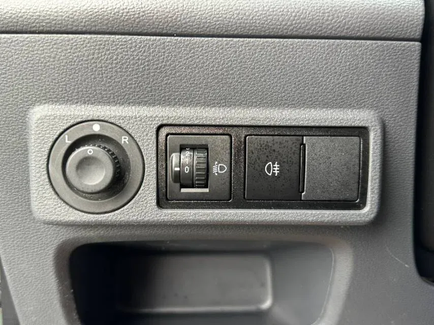 2021 WuLing ZhentTu 1.5L 99HP L4 5MT,autocango,china used car exporter,china ev exporter,chinese used car exporter,chinese used ev exporter