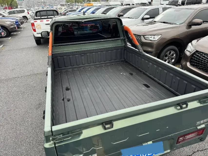 2021 WuLing ZhentTu 1.5L 99HP L4 5MT,autocango,china used car exporter,china ev exporter,chinese used car exporter,chinese used ev exporter