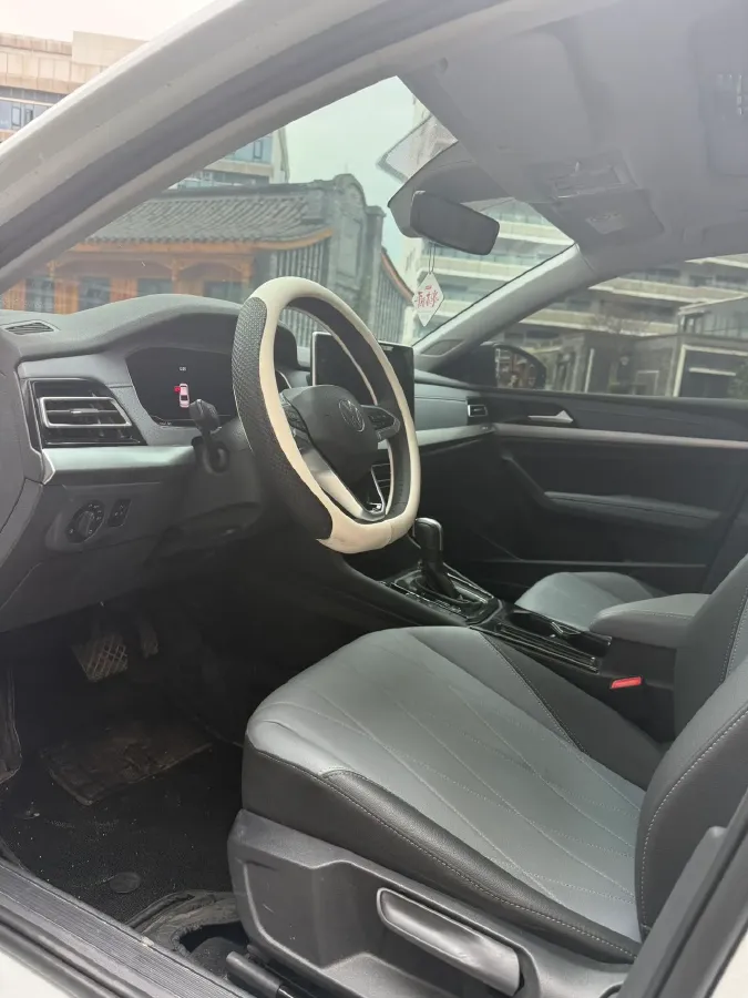 2024 Volkswagen Lavida 1.5L 110HP L4 6AT,autocango,china used car exporter,china ev exporter,chinese used car exporter,chinese used ev exporter