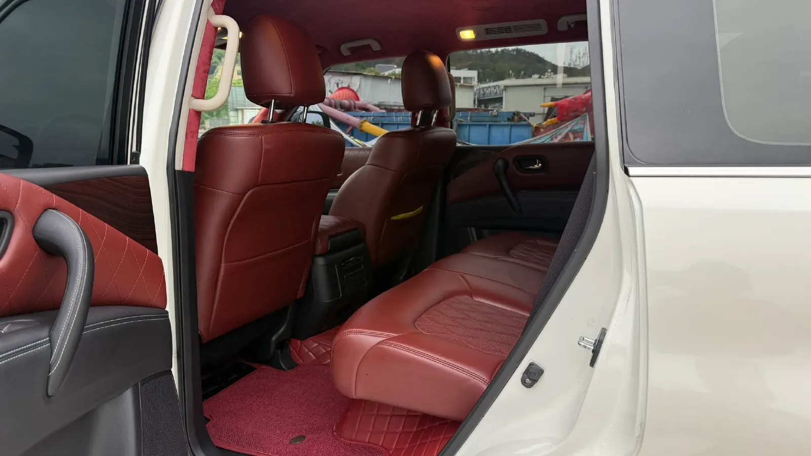 2018 Nissan Patrol 4.0L 279HP V6 7AT,autocango,china used car exporter,china ev exporter,chinese used car exporter,chinese used ev exporter