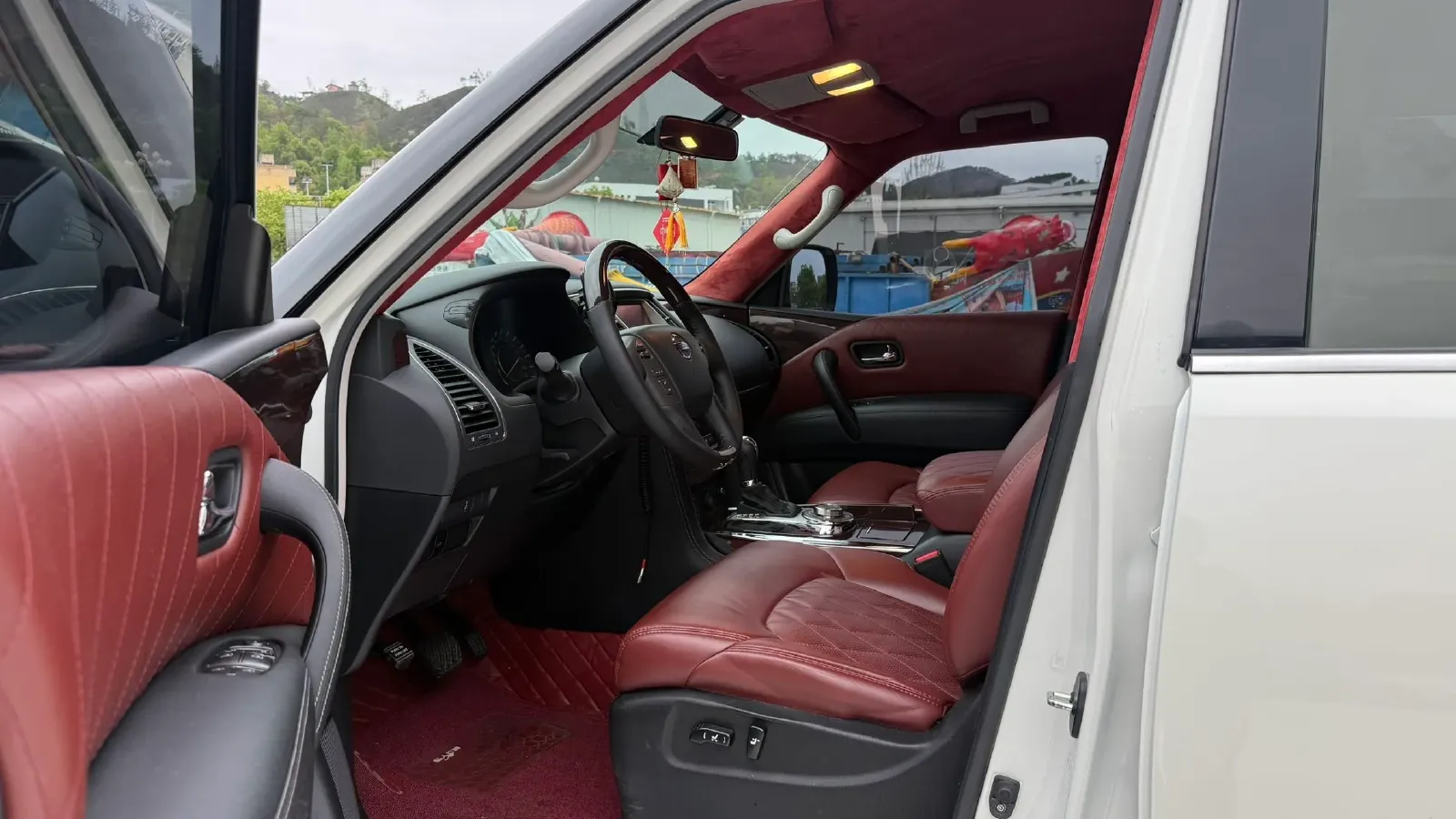 2018 Nissan Patrol 4.0L 279HP V6 7AT,autocango,china used car exporter,china ev exporter,chinese used car exporter,chinese used ev exporter